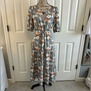 Bbonlinedress Floral Tiered Midi Dress with Tie Waist - Light Blue & Rust M nwt